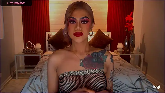 StellaStrong30 online show from March 2026 11:42:01 PM