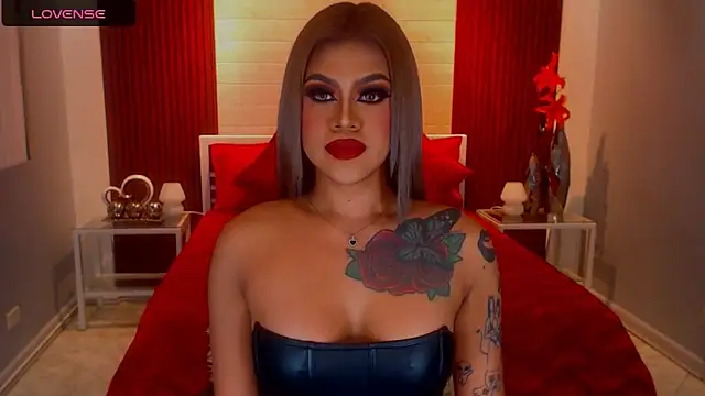 StellaStrong30 online show from November 2025 10:14:01 PM