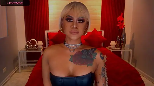 StellaStrong30 online show from December 2025 10:32:01 PM