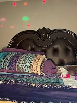 ThickAssRena online show from June 2026 05:27:02 AM
