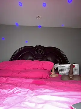 ThickAssRena online show from November 2025 07:34:01 AM