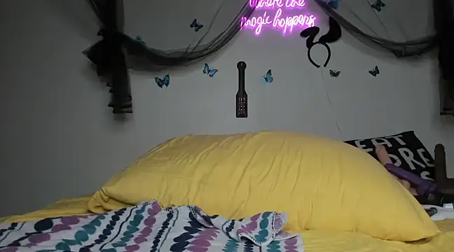 ThickAssRena online show from February 2025 07:02:01 PM