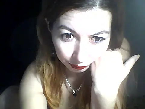 Olesja online show from December 2025 07:48:02 PM