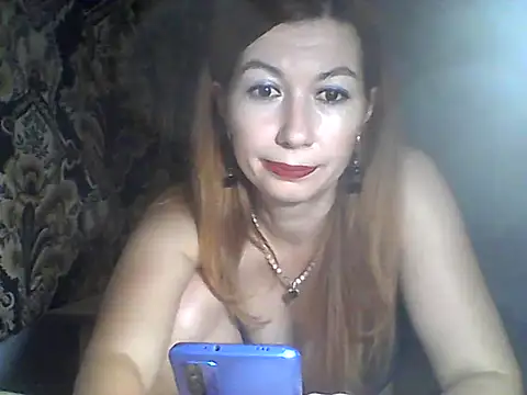 Olesja online show from October 2025 06:43:02 PM