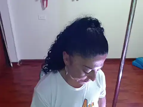 Anitta muscle online show from February 2025 03:43:01 PM