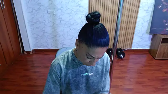 Anitta muscle online show from July 2026 08:04:02 PM