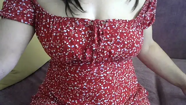 Snapshot of Sugar-girll chatting on September 2025 06:29:02 AM Sugar-girll online show from September 2025 06:29:02 AM