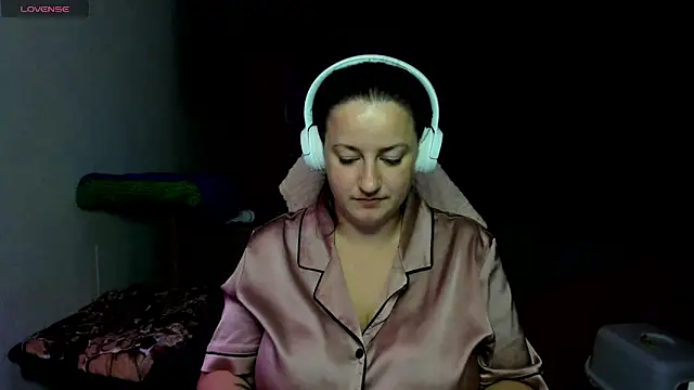 Christen John lover online show from September 2025 12:11:01 AM