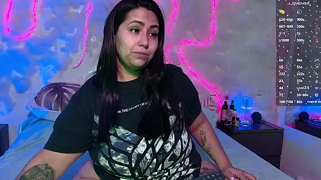 emmajohnss online show from January 2026 03:54:01 AM