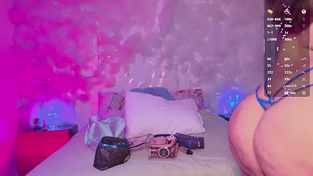 emmajohnss online show from April 2026 03:41:01 AM