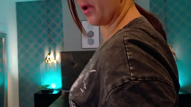 Madisonsmiith online show from December 2025 09:24:02 AM