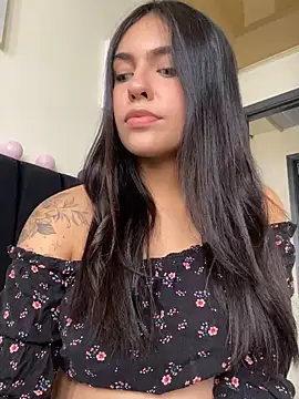 DaphneUwu online show from February 2025 03:27:02 PM