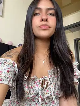 DaphneUwu online show from March 2025 02:45:02 PM