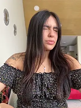 DaphneUwu online show from March 2025 02:55:02 PM