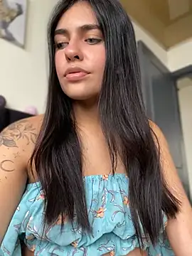 DaphneUwu online show from February 2025 08:34:02 PM