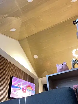 Snapshot of DaphneUwu chatting on December 2025 12:49:02 AM DaphneUwu online show from December 2025 12:49:02 AM