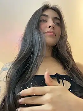 DaphneUwu online show from March 2026 02:00:02 AM