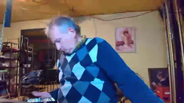 Snapshot of jeanlulu chatting on May 2026 06:38:01 PM jeanlulu online show from May 2026 06:38:01 PM