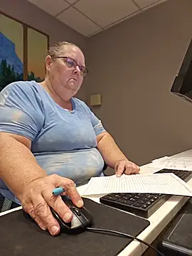 Hornybbw1978 online show from July 2026 05:15:02 AM