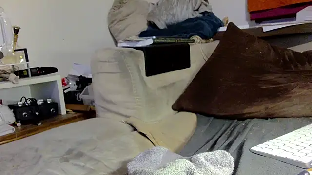 mike30nbg online show from March 2026 08:24:02 PM