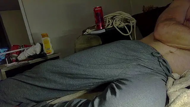 Snapshot of mike30nbg chatting on October 2025 07:24:02 PM mike30nbg online show from October 2025 07:24:02 PM