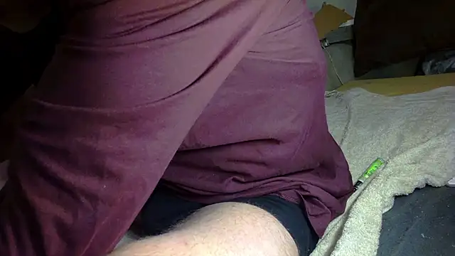 Snapshot of mike30nbg chatting on November 2025 08:45:02 PM mike30nbg online show from November 2025 08:45:02 PM