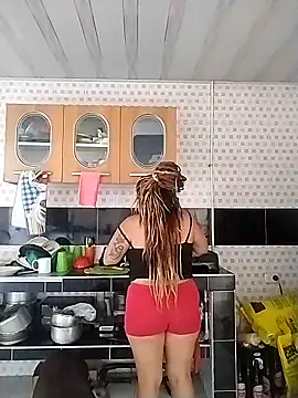 Snapshot of Weedsex_couple chatting on January 2025 03:59:02 PM Weedsex couple online show from January 2025 03:59:02 PM