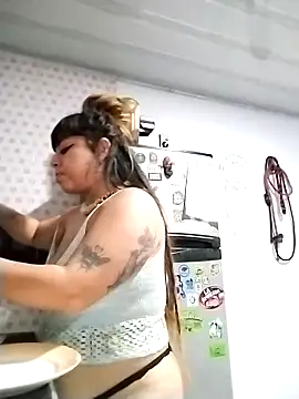 Snapshot of Weedsex_couple chatting on March 2025 03:45:01 AM Weedsex couple online show from March 2025 03:45:01 AM