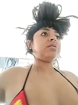 Snapshot of Weedsex_couple chatting on December 2024 04:40:02 PM Weedsex couple online show from December 2024 04:40:02 PM