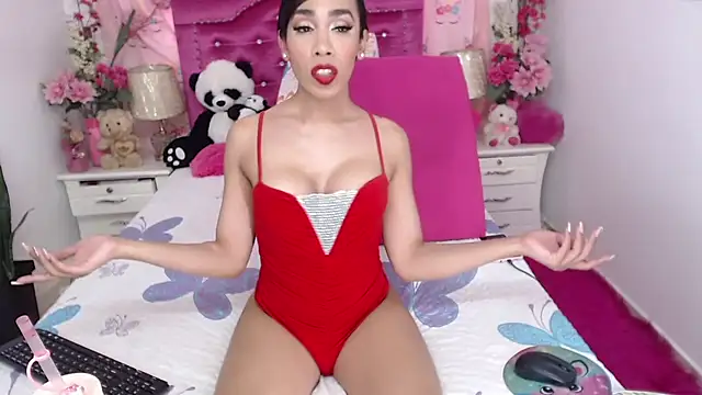Divaxhermosa online show from May 2026 08:12:02 PM