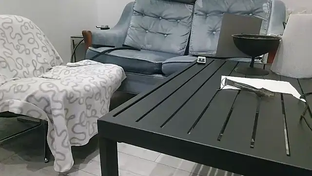 samlove1985 online show from March 2026 06:31:01 PM