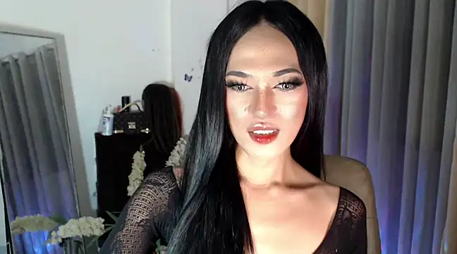 Ts-Glamourosa online show from March 2025 06:43:02 PM
