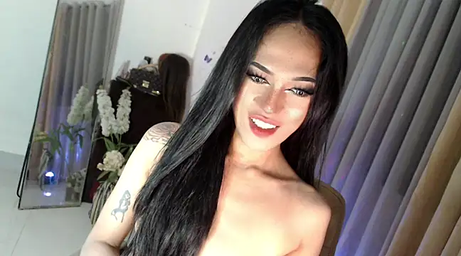 Ts-Glamourosa online show from March 2025 12:56:02 PM