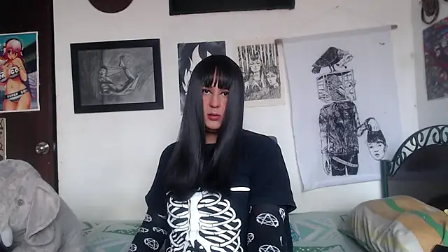 cosmicwind online show from May 2026 01:41:01 PM
