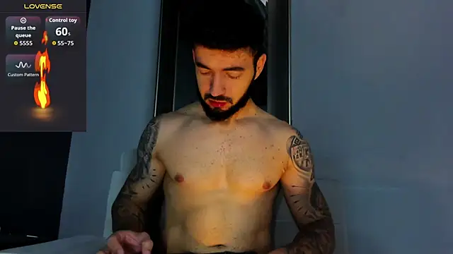 Snapshot of MarkWalker__ chatting on December 2025 10:17:02 AM MarkWalker online show from December 2025 10:17:02 AM