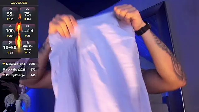 Snapshot of MarkWalker__ chatting on March 2025 04:22:01 PM MarkWalker online show from March 2025 04:22:01 PM