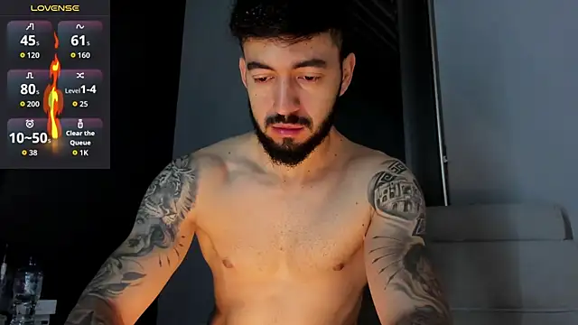 Snapshot of MarkWalker__ chatting on November 2025 09:57:01 AM MarkWalker online show from November 2025 09:57:01 AM