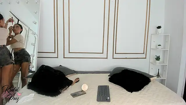 kristyl paez online show from December 2025 07:02:02 PM