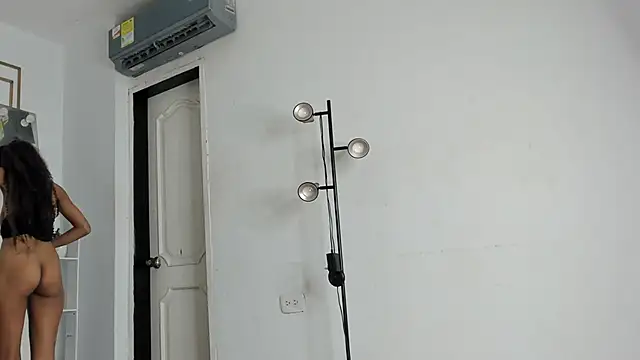 Snapshot of kristyl_paez chatting on February 2026 07:15:02 PM kristyl paez online show from February 2026 07:15:02 PM