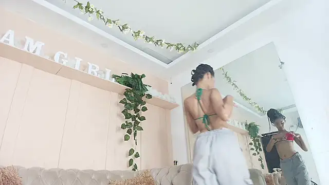 kristyl paez online show from September 2025 07:31:02 PM