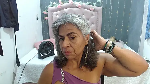 lalisha 96 online show from November 2025 12:50:01 AM