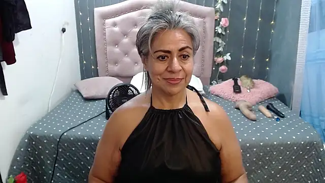 Snapshot of lalisha_96 chatting on March 2025 06:01:02 PM lalisha 96 online show from March 2025 06:01:02 PM