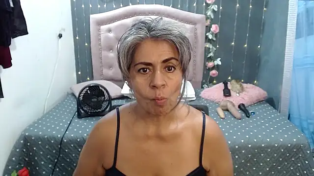 Snapshot of lalisha_96 chatting on March 2025 12:10:01 AM lalisha 96 online show from March 2025 12:10:01 AM