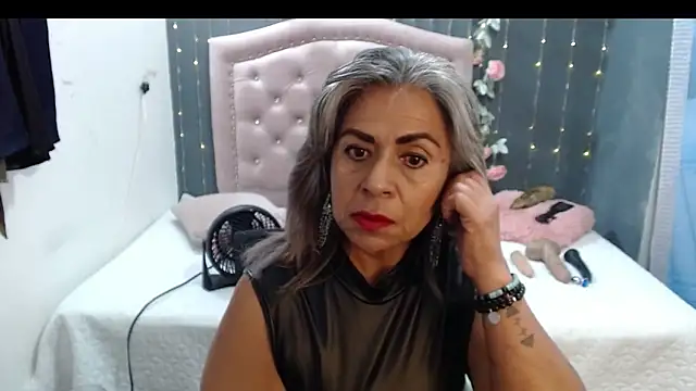 Snapshot of lalisha_96 chatting on February 2025 05:57:02 PM lalisha 96 online show from February 2025 05:57:02 PM