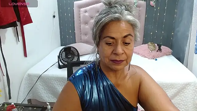 Snapshot of lalisha_96 chatting on June 2026 11:03:02 PM lalisha 96 online show from June 2026 11:03:02 PM