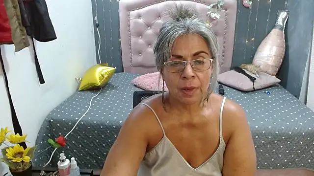 lalisha 96 online show from April 2026 01:18:01 AM