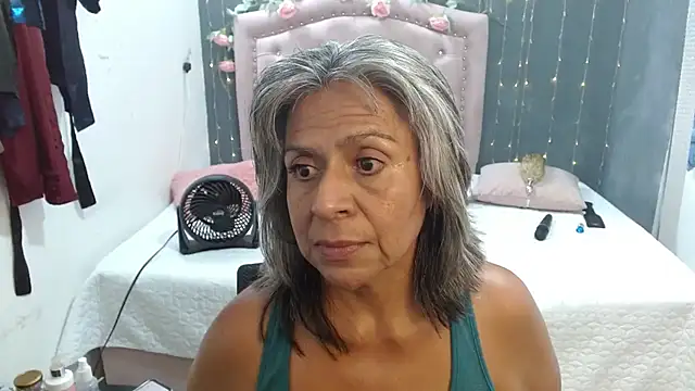 lalisha 96 online show from October 2025 01:17:01 AM