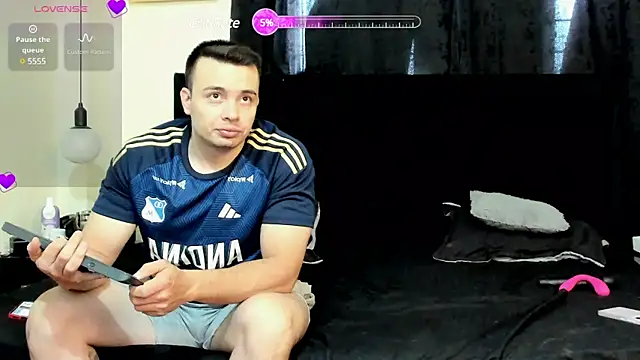 lissandthor13 online show from February 2025 08:34:02 PM