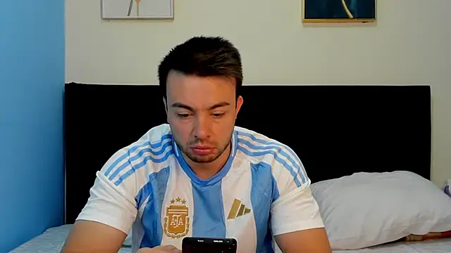 lissandthor13 online show from April 2026 12:22:01 PM