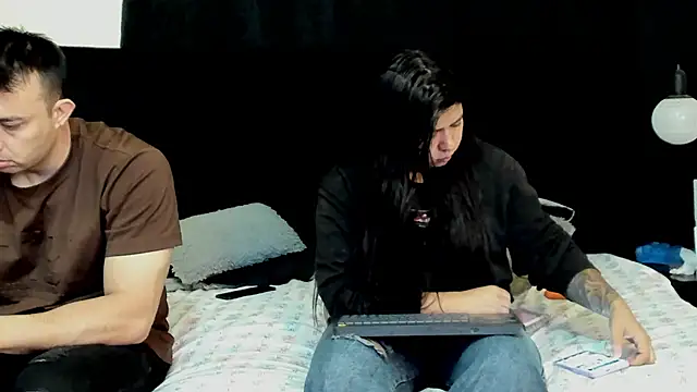 lissandthor13 online show from December 2025 10:52:01 AM